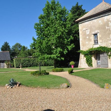 La Tour Du Grand Boust Villa Longué Buitenkant foto